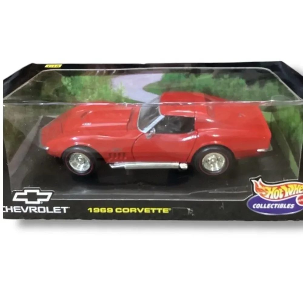 Hot Wheels Collectable 1969 Chevrolet Corvette 1:18